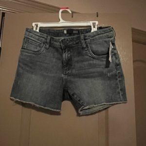 Kut from cloth shorts gidget fray size 8 never worn